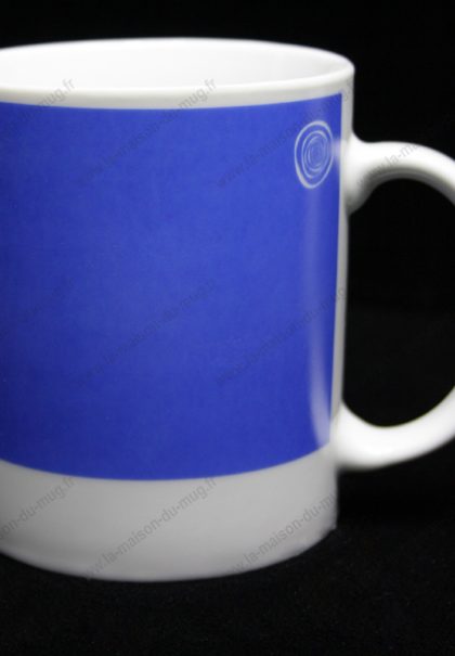 Mug personnalisé pantone bleu