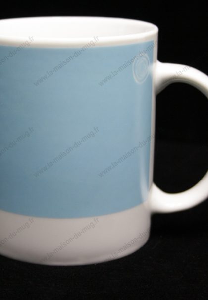 Mug personnalisé pantone bleu
