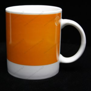 mug personnalisé pantone orange